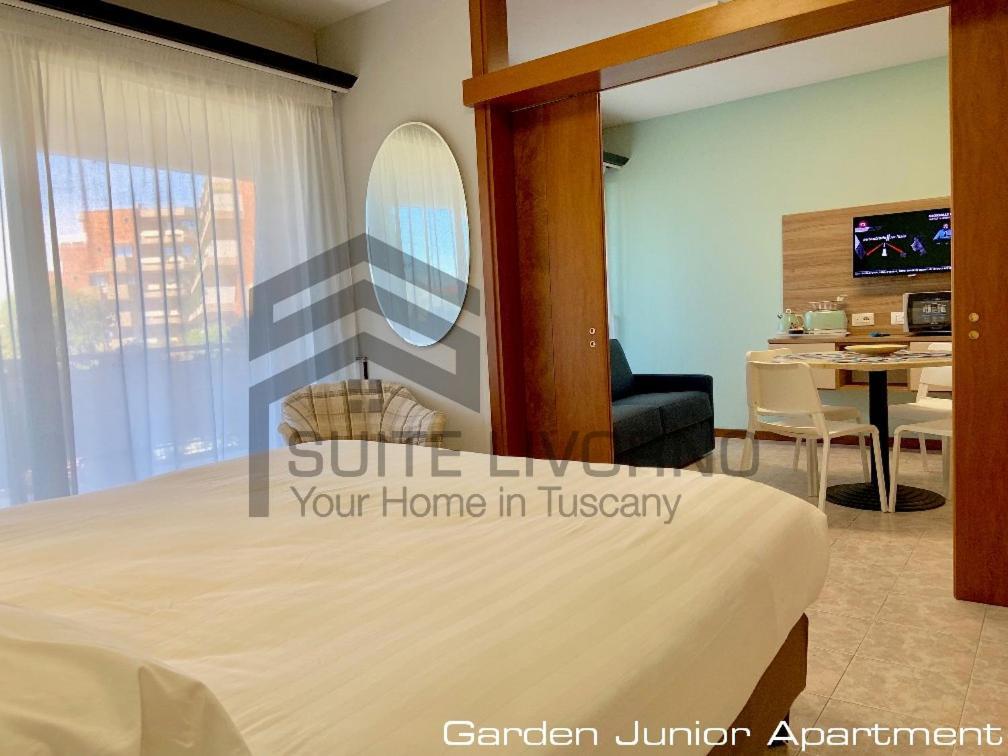 Suites Marilia Apartments Pool Side - Suite Livorno Holiday Home Group Exterior photo