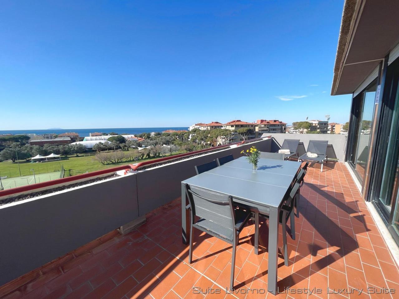 Suites Marilia Apartments Pool Side - Suite Livorno Holiday Home Group Exterior photo